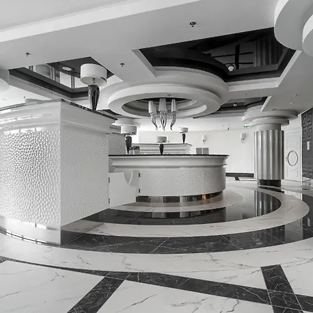 Hanza Tower 5 Stars Szczecin